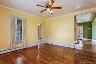 220 Walnut St in Winchester, CT - Building Photo - Building Photo