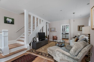 44 Markham Rd in Princeton, NJ - Building Photo - Building Photo