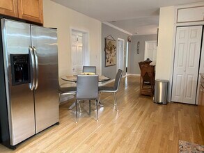 159 Walnut St in Somerville, MA - Building Photo - Building Photo
