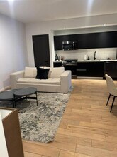 398 NE 5th St, Unit 2515 in Miami, FL - Building Photo - Building Photo