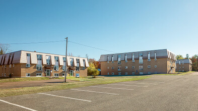 1-13 Ivan Court in Moncton, NB - Building Photo - Building Photo