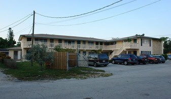 Harbordale Residences 13th Street Apartments