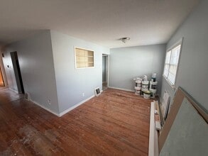 1120 Highmont Dr in Ferguson, MO - Building Photo - Building Photo