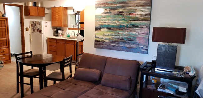 331 Marin Ave, Unit B in Mill Valley, CA - Building Photo - Building Photo