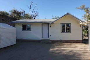 222 Westridge Dr in Globe, AZ - Building Photo