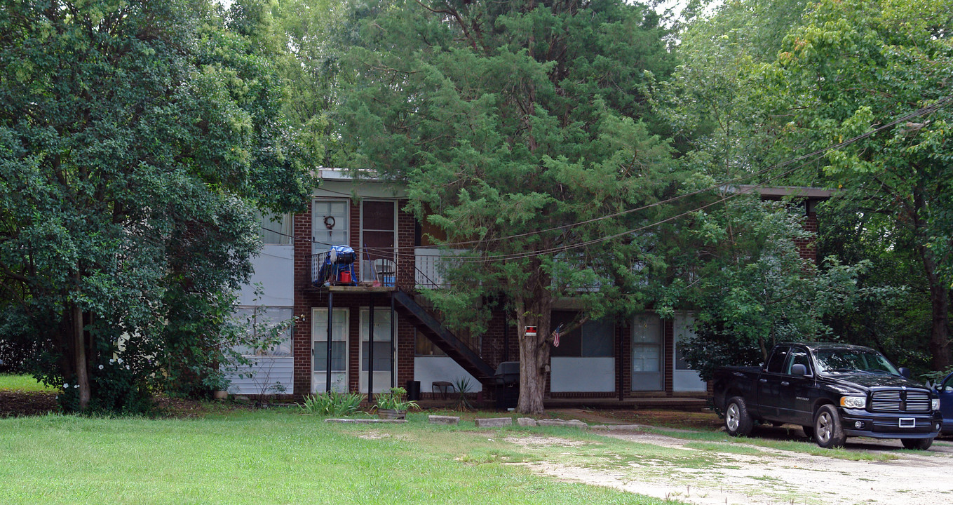 1441 Sawyer Rd in Raleigh, NC - Building Photo