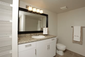Camden Las Olas in Fort Lauderdale, FL - Building Photo - Building Photo