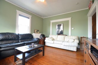310 Faneuil St, Unit 2 in Boston, MA - Building Photo - Building Photo
