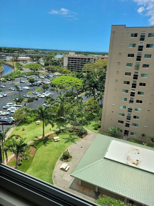 94-302 Paiwa St in Waipahu, HI - Building Photo