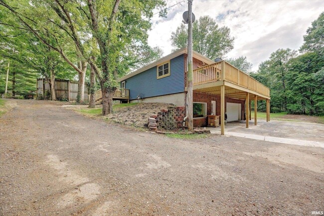 property at 4975 E State Rd 46 Bypass