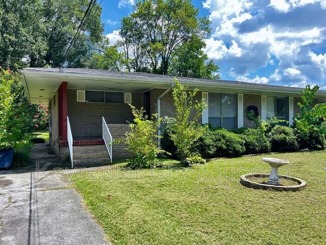 property at 1416 Dover Ln
