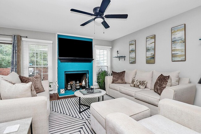 9252 N Vicksburg Park Ct in Charlotte, NC - Building Photo - Building Photo