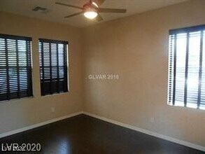 6688 Alford Hill Ct in Las Vegas, NV - Building Photo - Building Photo