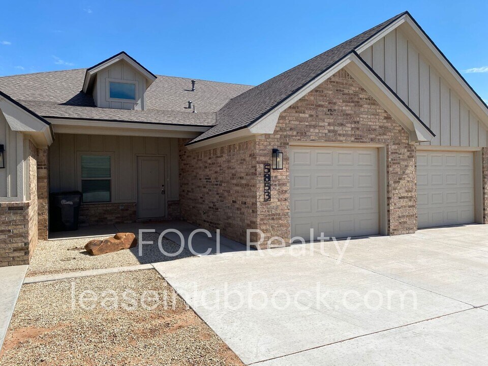 5853 Virginia Ave in Lubbock, TX - Building Photo