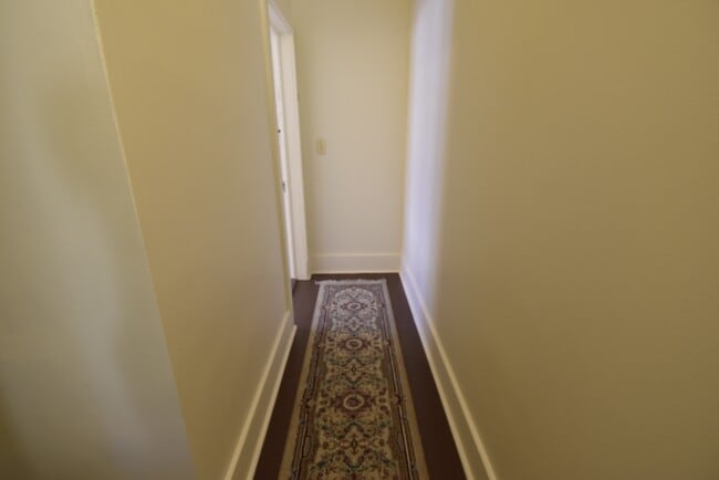 821 6th St NW, Unit #2 South in Grand Rapids, MI - Building Photo - Building Photo
