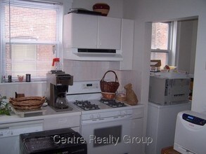 34 Channing St in Newton, MA - Foto de edificio - Other