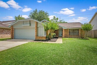 2315 Woodstream Blvd in Sugar Land, TX - Building Photo - Building Photo