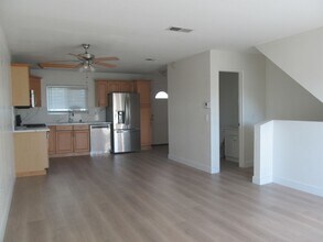 165 Palm Ave in Imperial Beach, CA - Building Photo - Building Photo