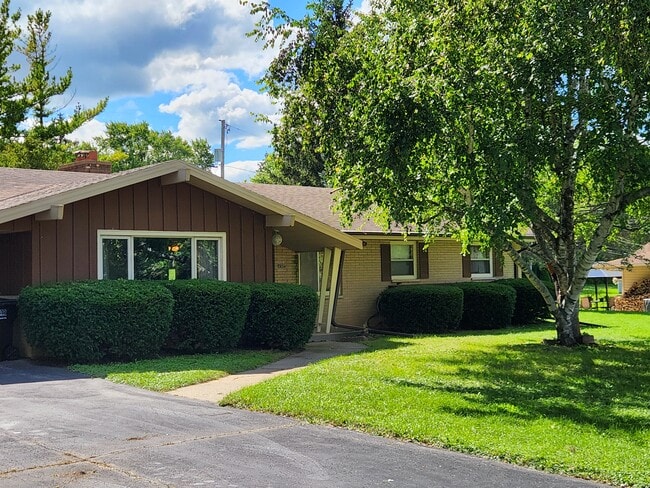 property at 4985 S Menard Dr