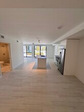 4320 NW 7th St, Unit S1 in Plantation, FL - Building Photo - Building Photo