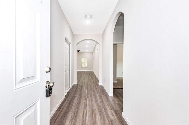 2150 Mosher Ln photo'