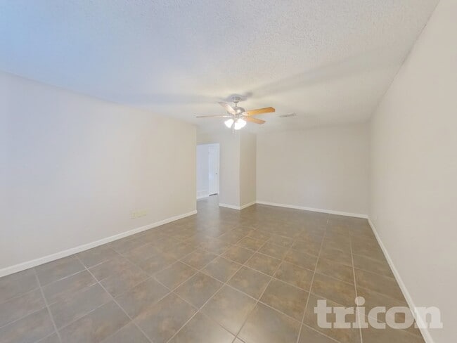 4208 Middlebrook Dr in Arlington, TX - Building Photo - Building Photo