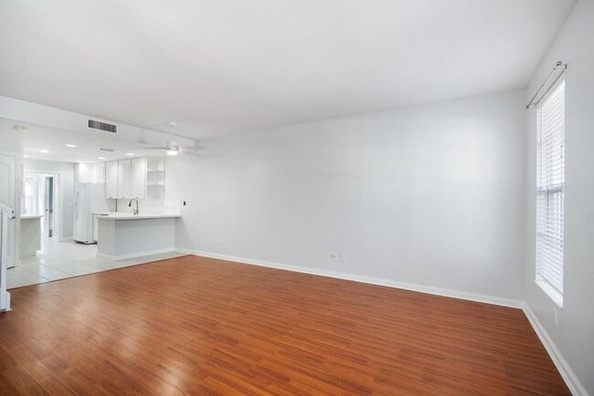 property at 329 Legare Ct