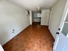 4313 Antisdale St in Jacksonville, FL - Building Photo - Building Photo