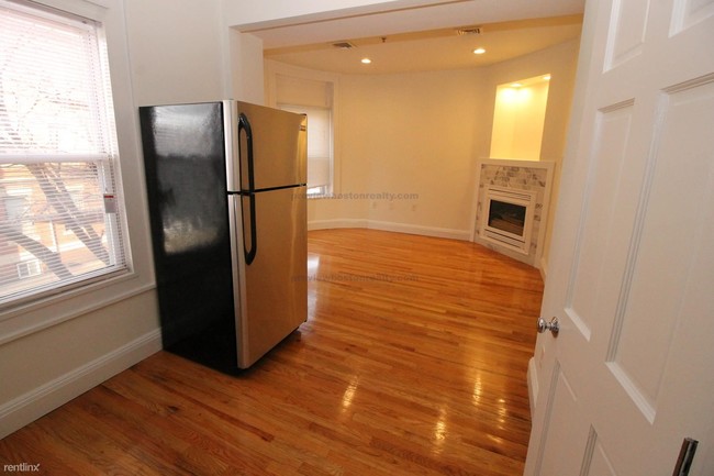 12 Brainerd Rd-Unit -#GNC1 in Boston, MA - Building Photo - Building Photo