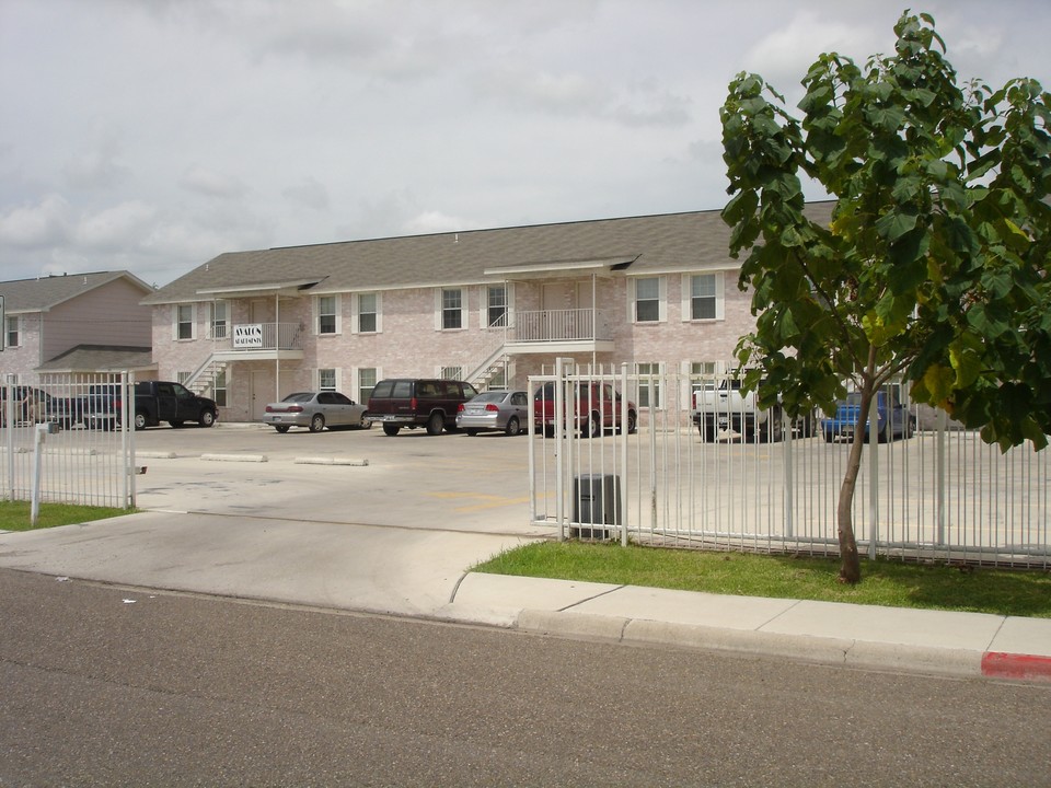 Avalon Apartments in Edinburg, TX - Building Photo