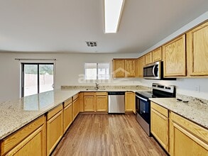 7923 W Payson Rd in Phoenix, AZ - Building Photo - Building Photo