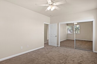 815 San Pablo Ave in Pinole, CA - Building Photo - Interior Photo