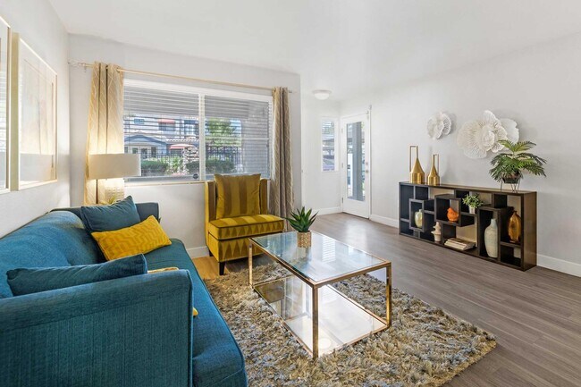 Edmond at Hacienda in Las Vegas, NV - Foto de edificio - Building Photo