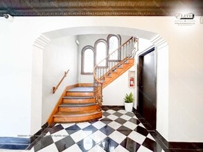 Bervean Apartments in Flint, MI - Foto de edificio - Building Photo