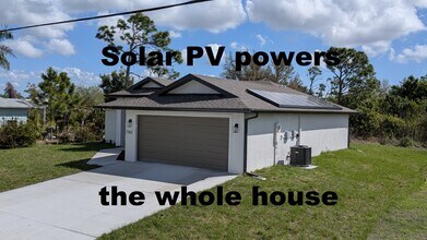 7352 Quarry St in Englewood, FL - Foto de edificio - Building Photo