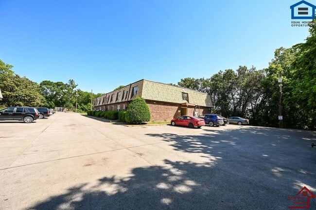 441 Harding Pl in Nashville, TN - Building Photo - Building Photo