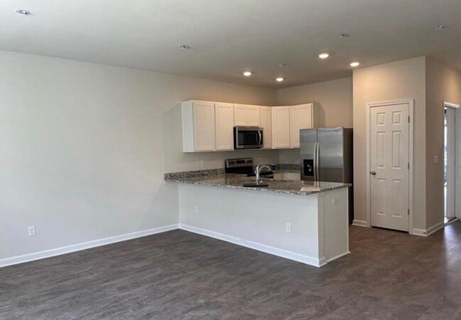 201 Baker Dr in Luray, VA - Building Photo - Building Photo