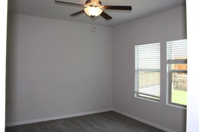 505 Ezra Ln in McKinney, TX - Foto de edificio - Building Photo