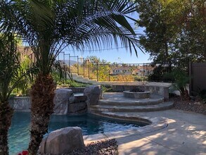 45238 Miro Cir in Temecula, CA - Building Photo - Building Photo