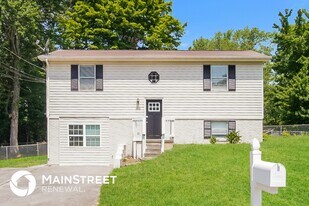 1803 Brookmill Rd in Knoxville, TN - Building Photo