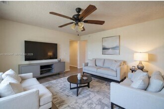 1891 SW 81st Ave in North Lauderdale, FL - Building Photo - Building Photo