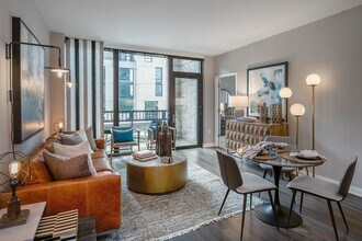 Signature Reston Town Center Apartments in Reston, VA - Building Photo - Building Photo