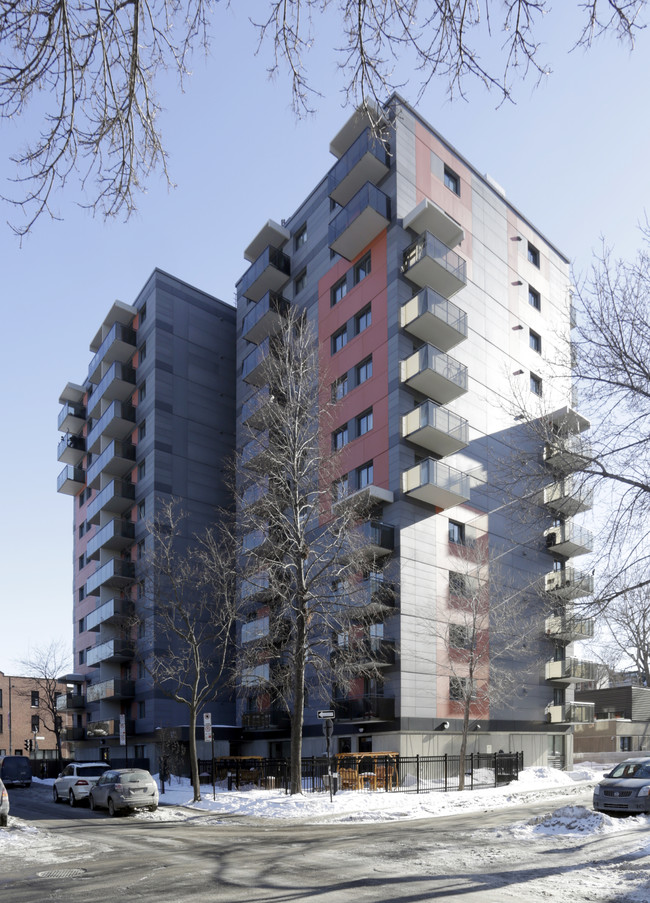 Habitations Sainte-Catherine d'Alexandrie in Montréal, QC - Building Photo - Building Photo