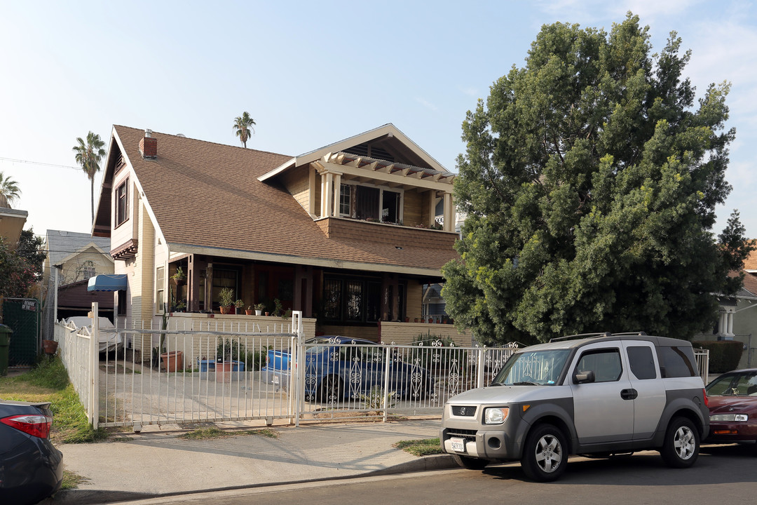 1805 S Kingsley Dr in Los Angeles, CA - Foto de edificio