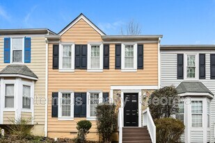 3459 Lee Ct in Kennesaw, GA - Building Photo