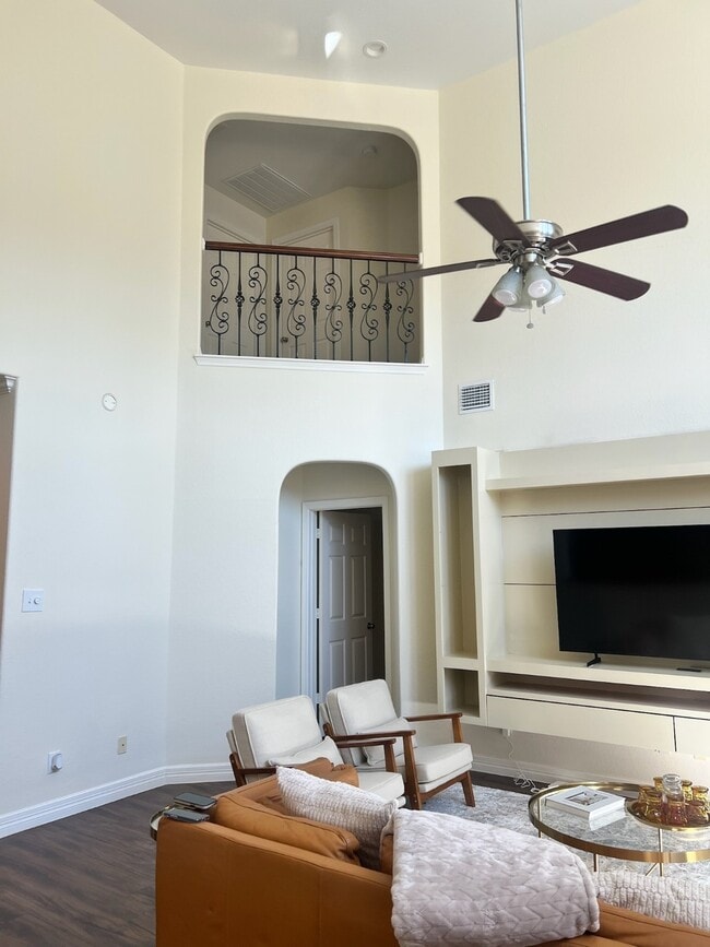 13407 Schumann Trail