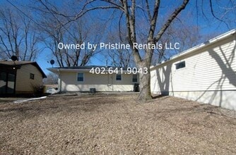 1260 Sunrise Dr in Seward, NE - Building Photo - Building Photo