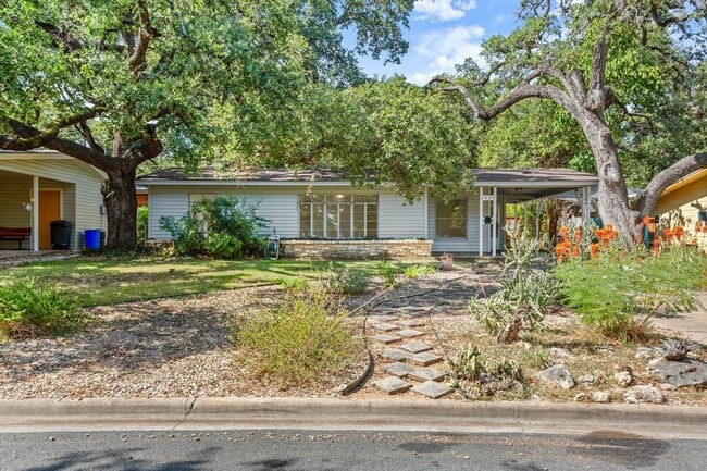 property at 1207 Southwood Rd