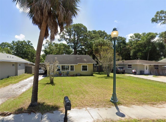 property at 640 N Lime Ave