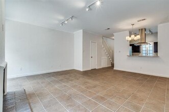 3320 Reagan St in Dallas, TX - Building Photo - Building Photo